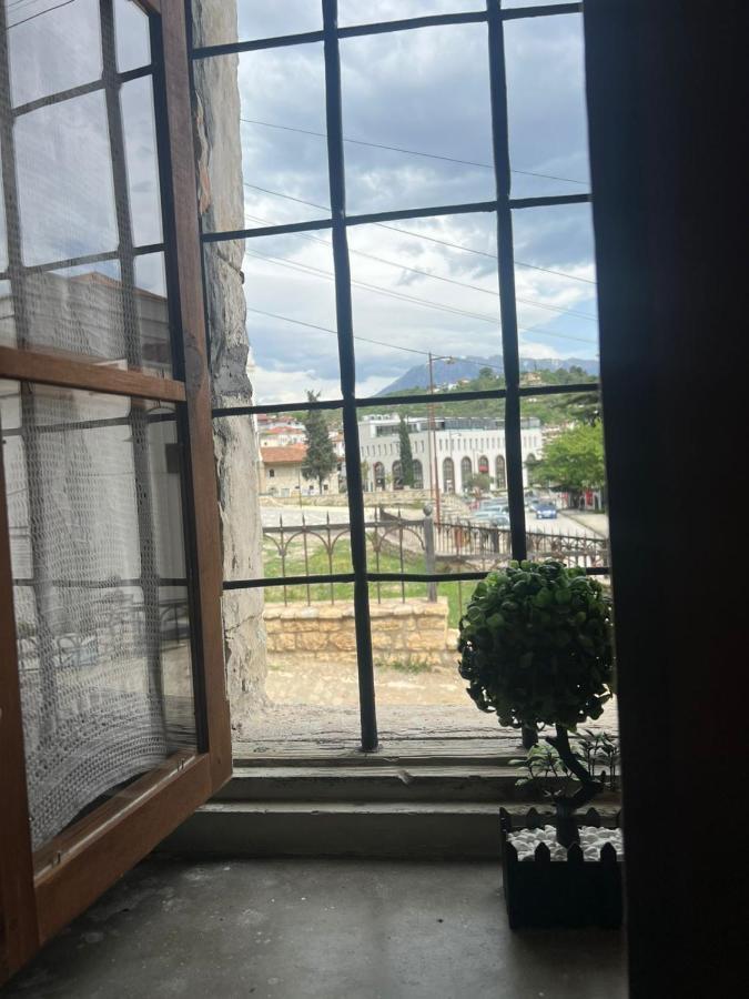 Hotel Omer The Ottoman House Berat Buitenkant foto