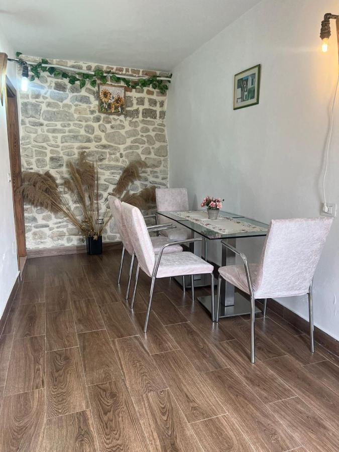Hotel Omer The Ottoman House Berat Buitenkant foto